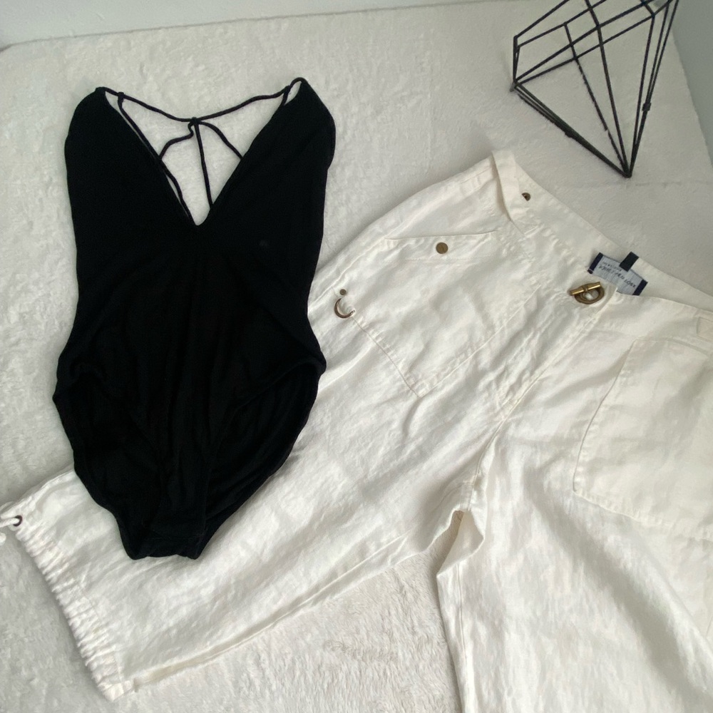 Black Strappy V-Neck Women's One-Piece bodysuit - Picture 4 of 8